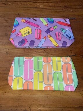 Clinique Pastel makeup bags - Pink & Multicolor